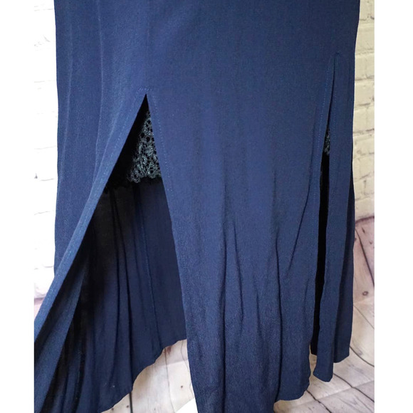 NWT, ARK & CO contrast lace ruffle dress dark navy size medium new - Picture 4 of 9